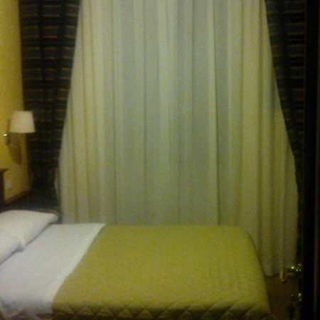Pitagora House Bed & Breakfast Rome Exterior photo